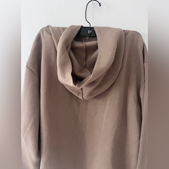 Women's Brown Sweater - Picture 3 of 6